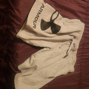 Grey under armour shorts xl